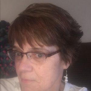 Meet your Posher, Betsy